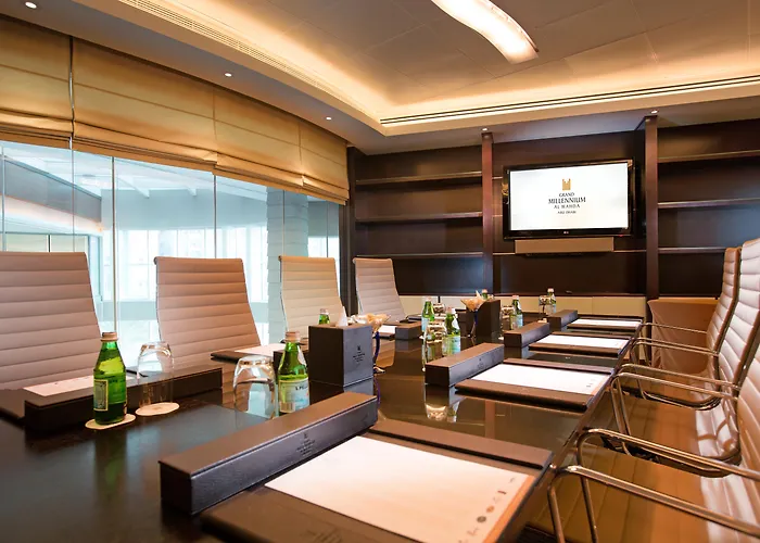 Grand Millennium Al Wahda And Executive Apartments Abu DhabiAlbergo